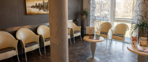 Wartezimmer in der Frauenarztpraxis Kusch